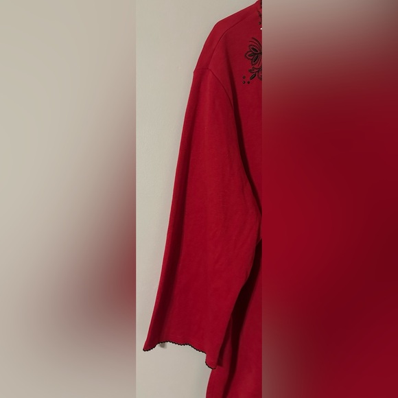 ALFRED DUNNER size 2X, crimson red with a black embroidered design blouse. - Picture 6 of 8